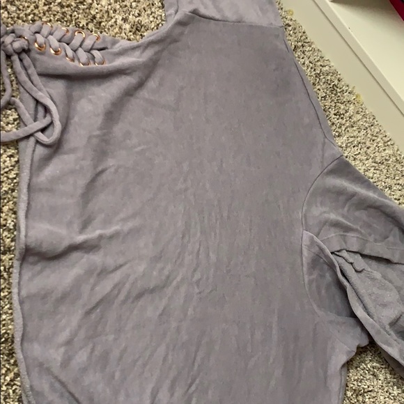 Purple cropped hoodie - Picture 3 of 4